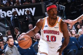 开云-巴特勒在雄鹿比赛中战术调整，比赛规则变更引发热议！-开云